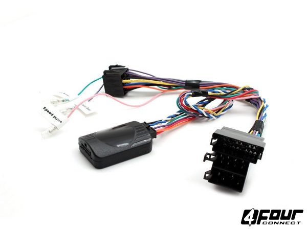 FOUR Connect Mercedes rattiohjain-adapteri