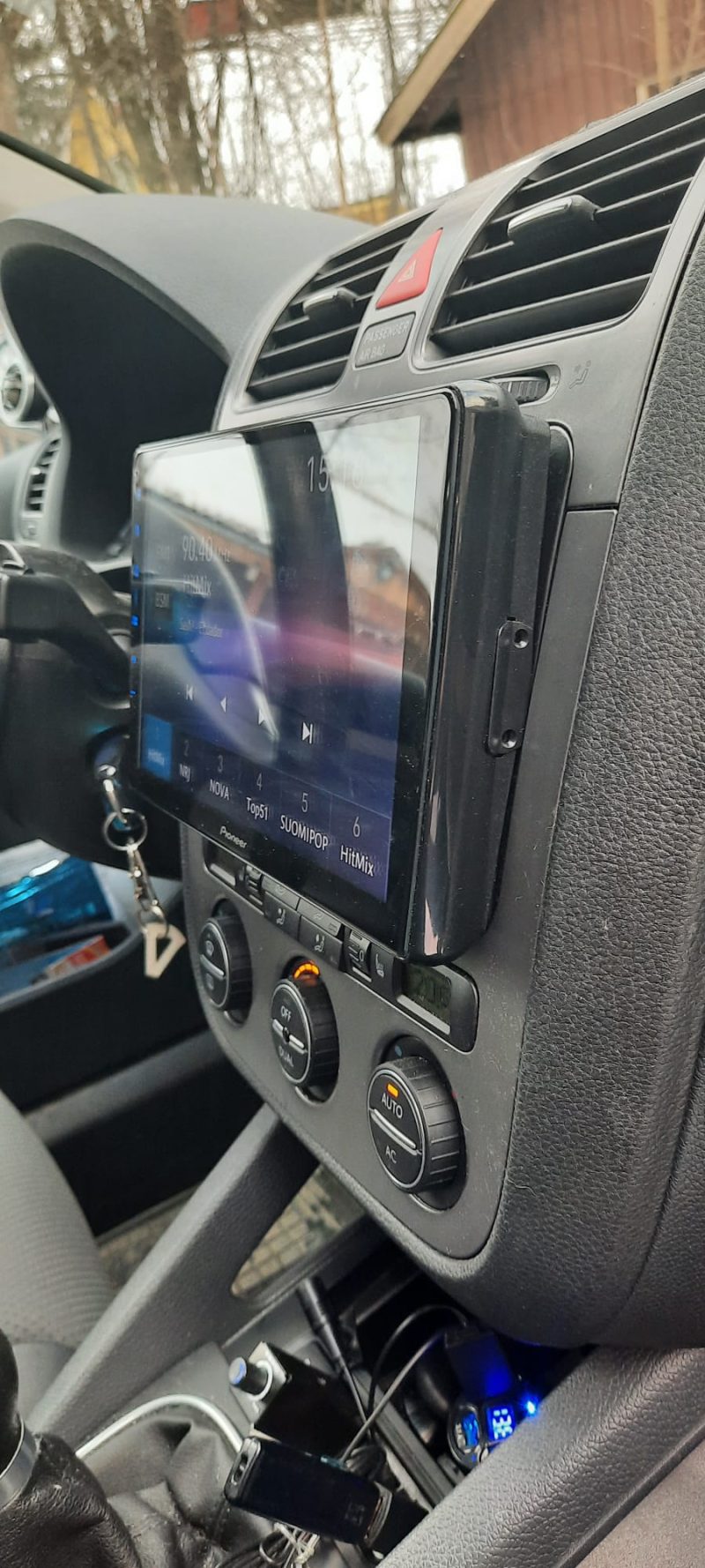 Pioneer SPH-PF97BT VW - Image 7
